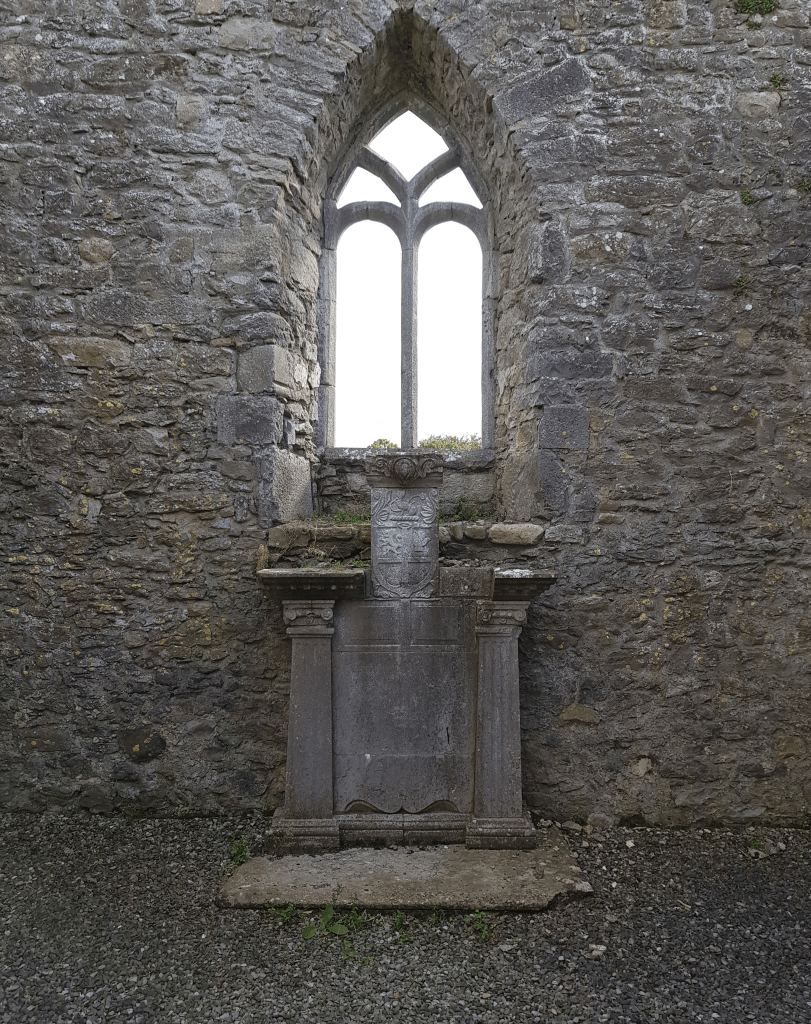 Kinalehin Friary arch interior