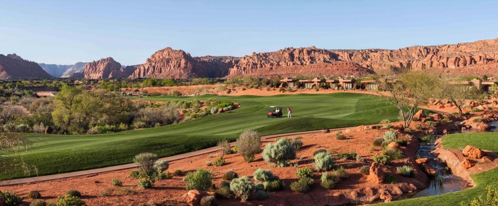 Snow canyon - Inn at Entrada - St. George, UT - golf course