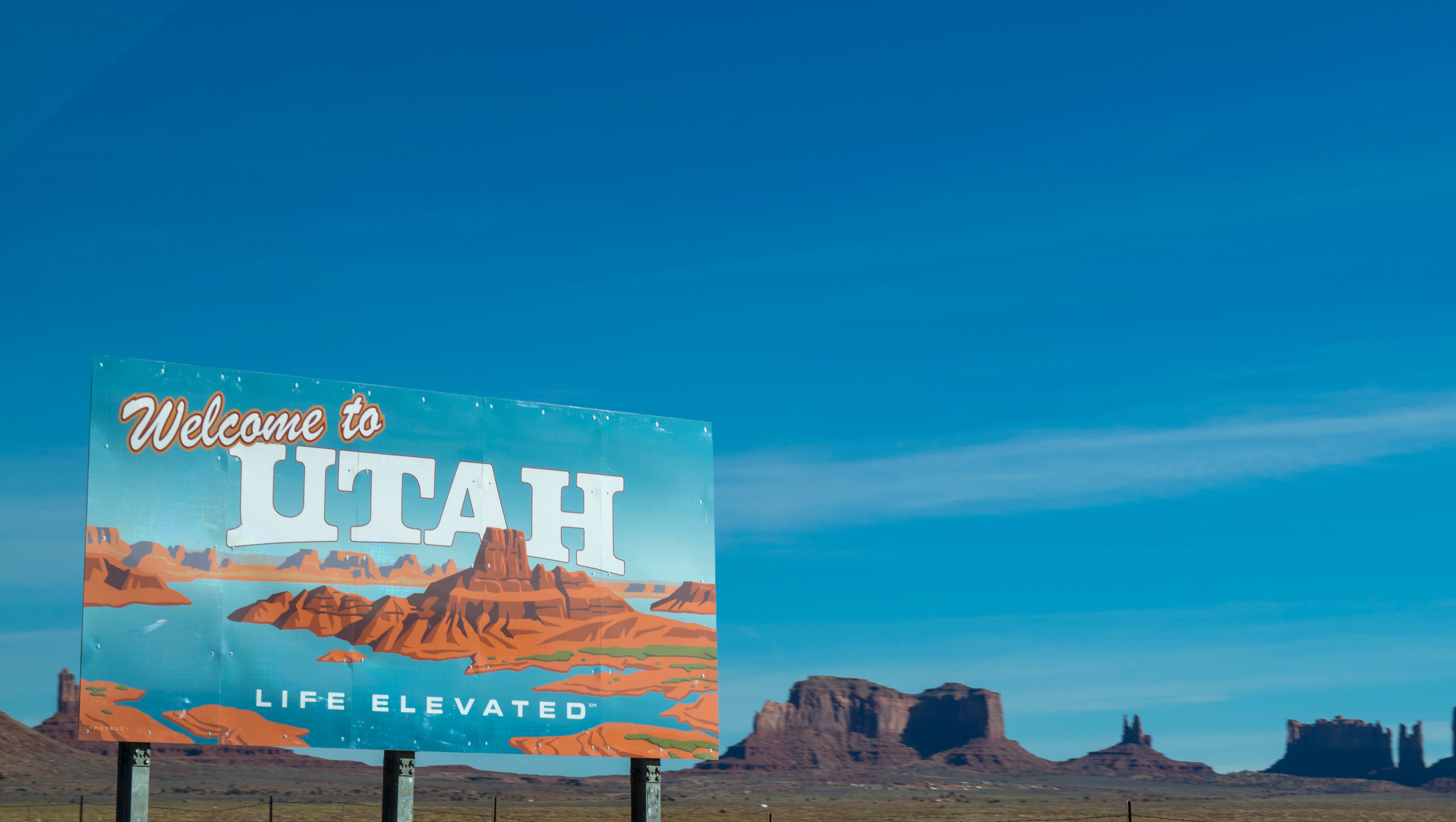 Utah sign Photo by Joshua T Pexels